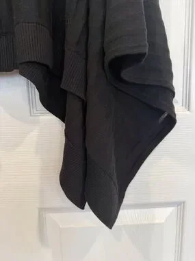 lululemon athletica | Sweaters | Lululemon Forward Flow Cape Poncho ...